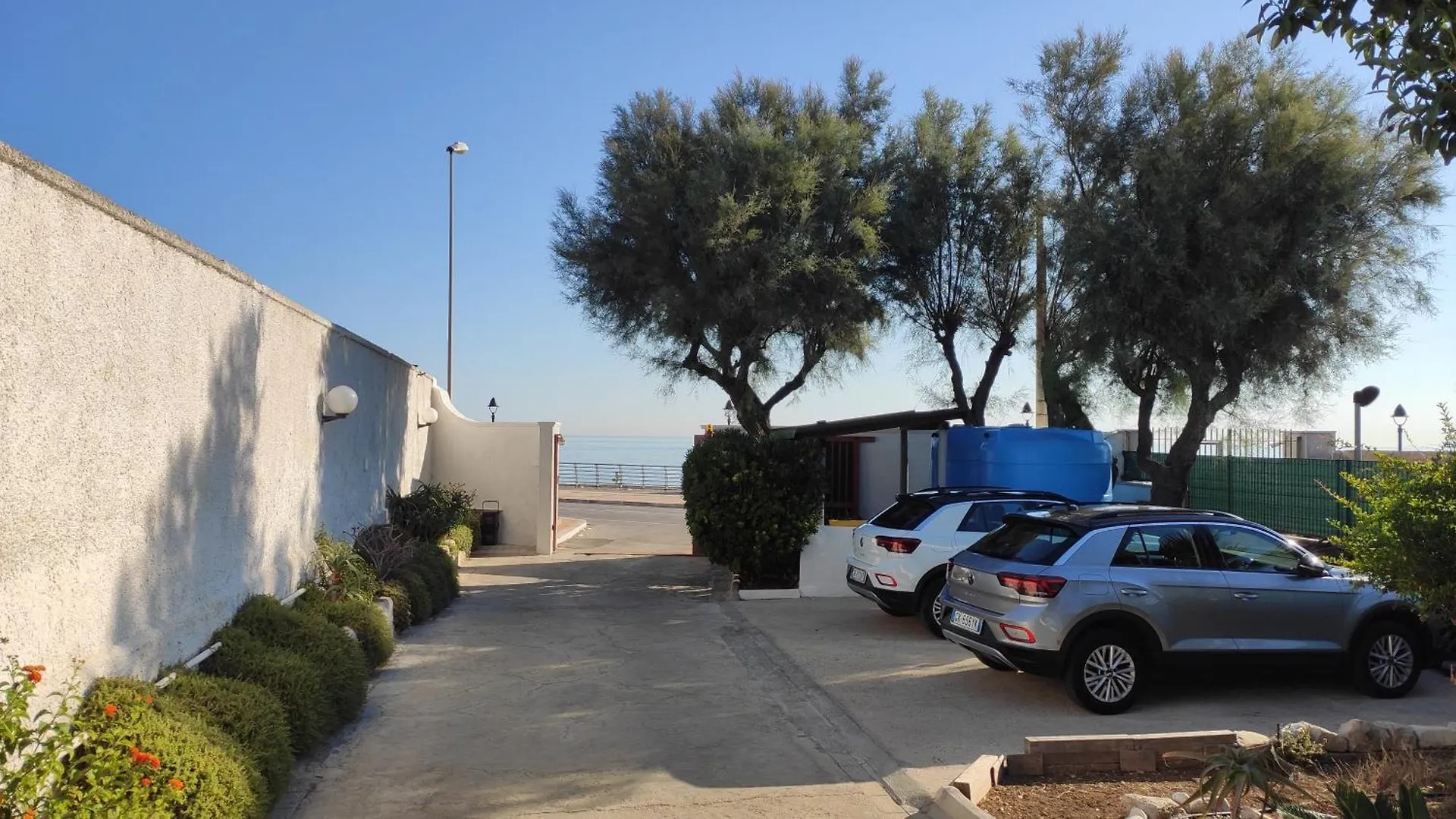 Seagull Apartments - Front And Sea View & Airport Bari Italy